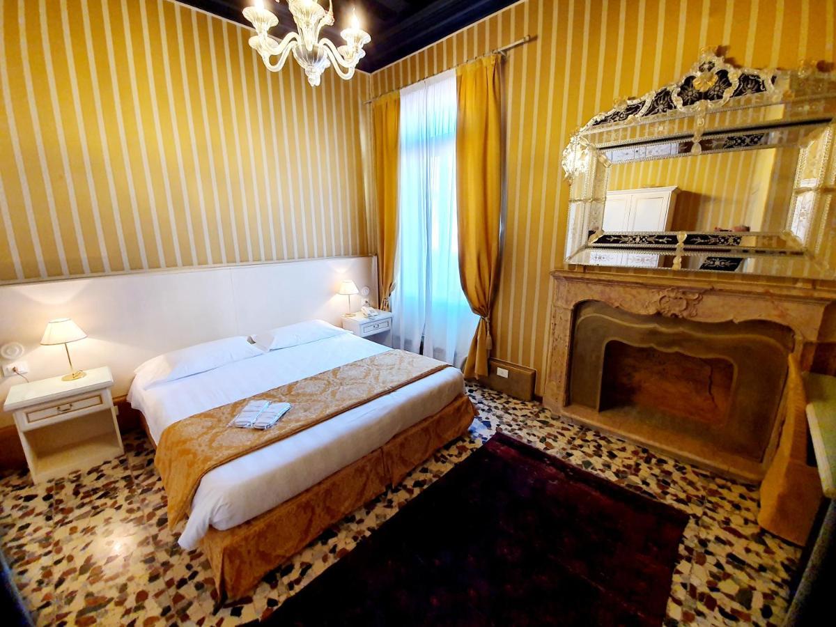 Hotel Corte Dei Greci Венеция Экстерьер фото
